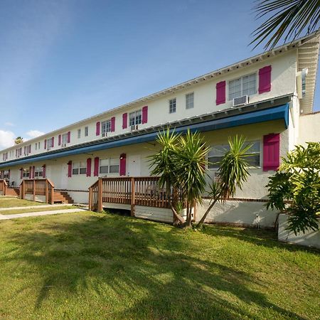 Captain'S Table Hotel By Everglades Adventures Buitenkant foto